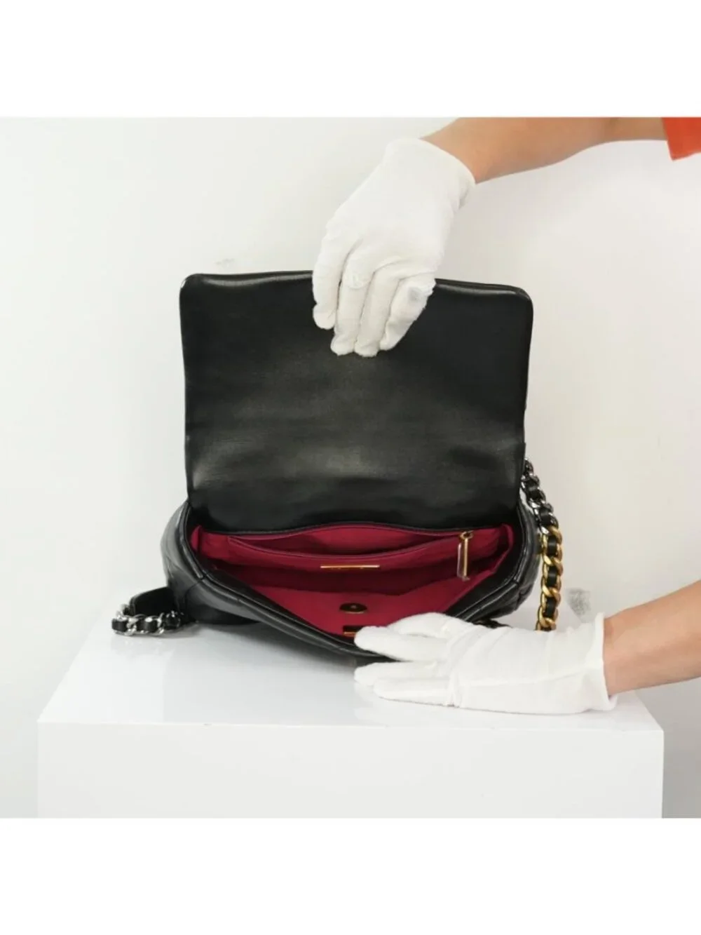 Chanel 19 Black Lambskin Medium Flap Bag Ful Set